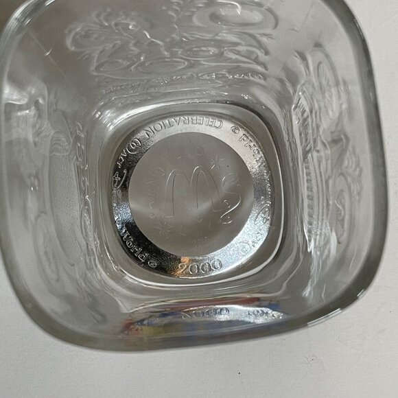 Set of 2 VTG McDonald’s issue 2000 Disney World Celebration collector’s glasses - Picture 5 of 5